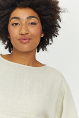 Anthea ist 1,79 und trägt die Größe S