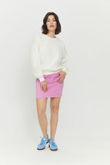 Maren ist 1,72 und trägt Größe S