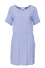 Ina ist 1,75 und trägt Größe S