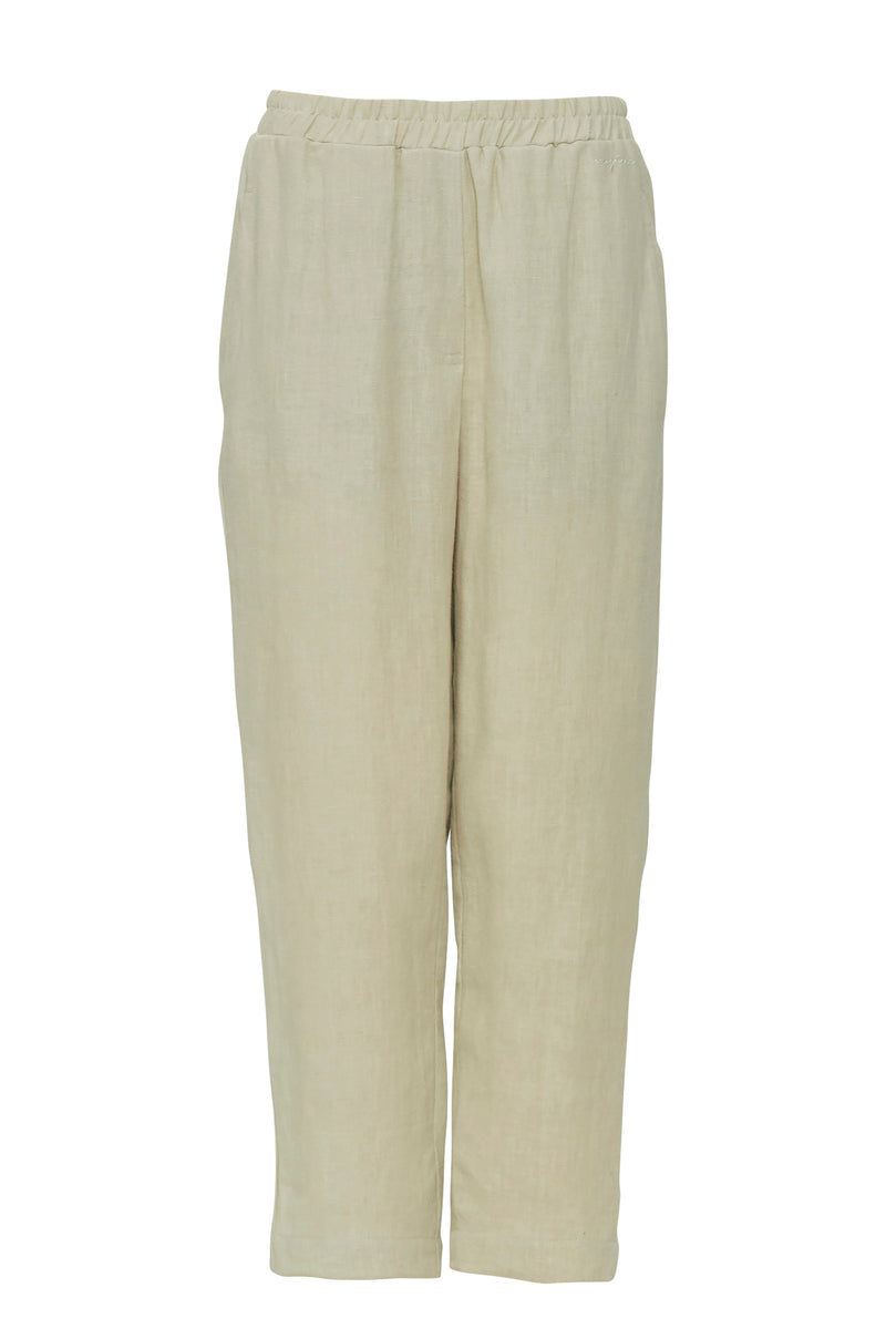 Violina ist 1,75 und trägt Größe S