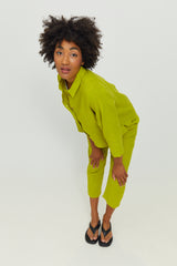 Anthea ist 1,79 und trägt die Größe S