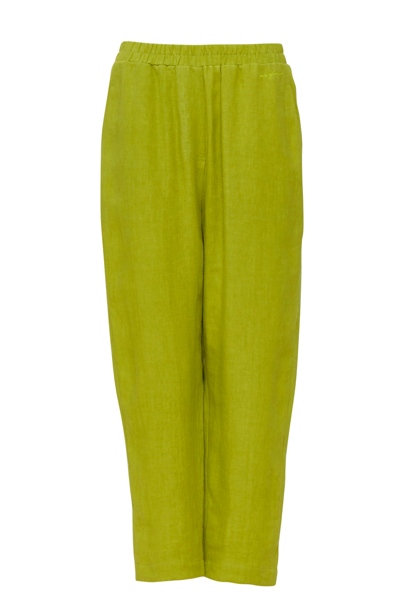 Anthea ist 1,79 und trägt die Größe S