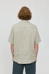 Nick ist 1,88 und trägt Größe L