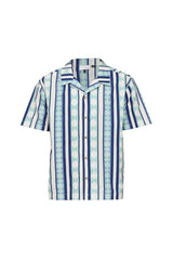 Nick ist 1,88 und trägt Größe L