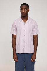 Terence ist 1,90 und trägt Größe L