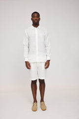 Terence ist 1,90 und trägt Größe L