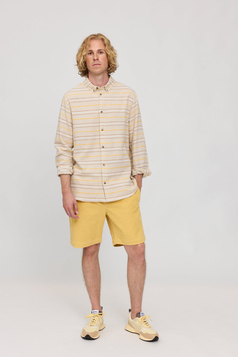 Nick ist 1,88 und trägt Größe L