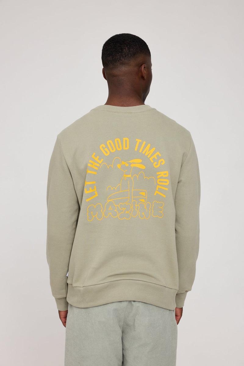 Terence ist 1,90 und trägt Größe L