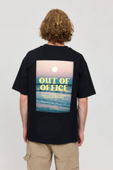 Nick ist 1,88 und trägt Größe L