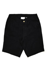 Nick ist 1,88 und trägt Größe L