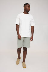 Terence ist 1,90 und trägt Größe L