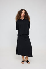 Mandy ist 1,68 und trägt Größe S