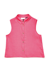 Julia ist 1,78 und trägt Größe S