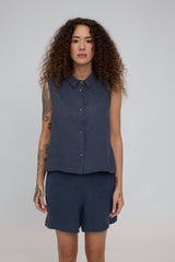 Mandy ist 1,68 und trägt Größe S