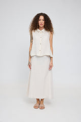 Mandy ist 1,68 und trägt Größe S