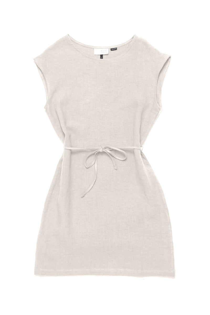 Jade ist 1,75 und trägt Größe S