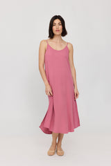 Maren ist 1,75 und trägt Größe S