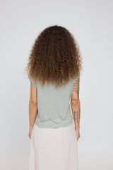 Mandy ist 1,68 und trägt Größe S