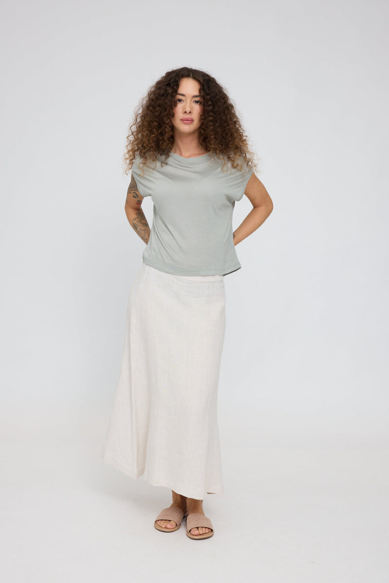 Mandy ist 1,68 und trägt Größe S