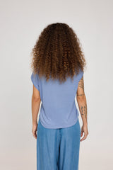 Mandy ist 1,68 und trägt Größe S