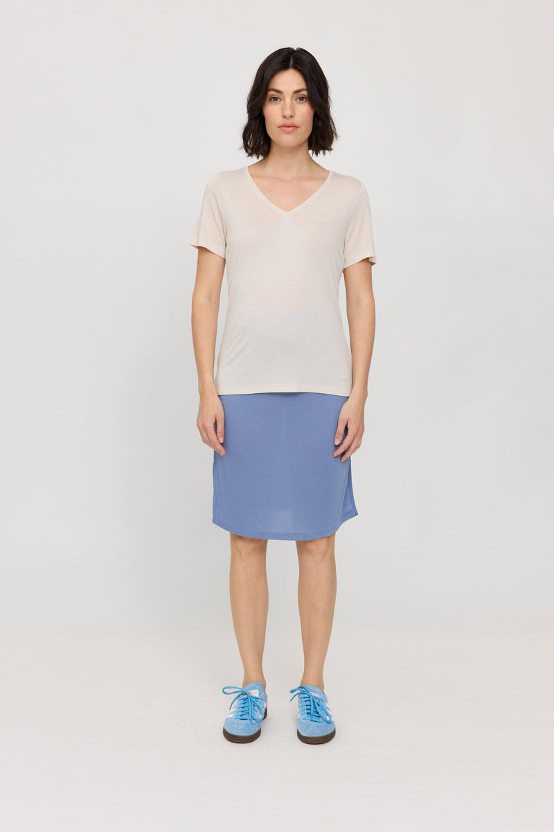 Maren ist 1,75 und trägt Größe S