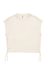 Maren ist 1,75 und trägt Größe S