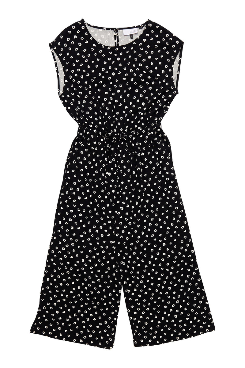 Mandy ist 1,68 und trägt Größe S