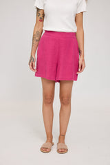 Mandy ist 1,68 und trägt Größe S