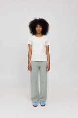 Jade ist 1,75 und trägt Größe S