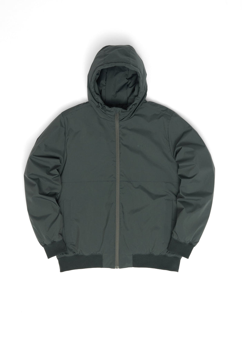 Ben ist 1,85 und trägt Größe L