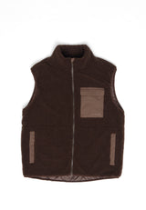 Ben ist 1,85 und trägt Größe L