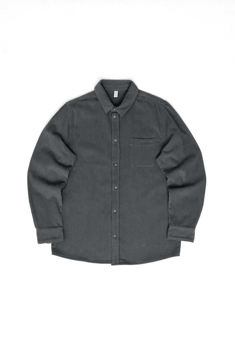 Terence ist 1,90 und trägt Größe L