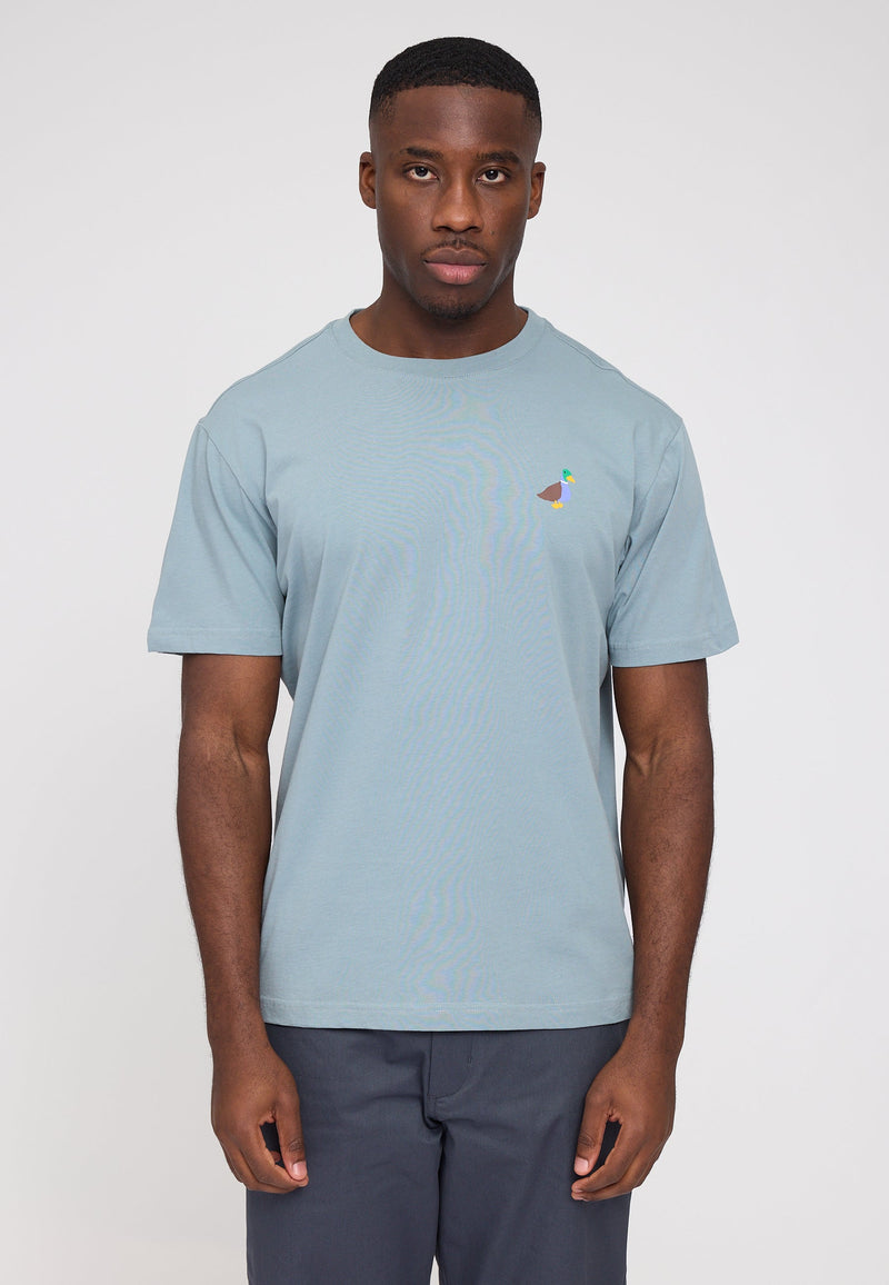 Terence ist 1,90 und trägt Größe L