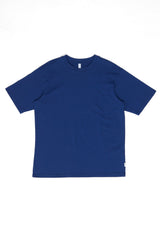 Ben ist 1,85 und trägt Größe L