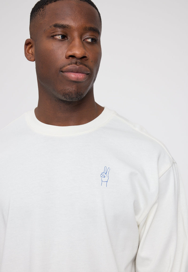 Terence ist 1,90 und trägt Größe L