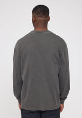 Terence ist 1,90 und trägt Größe L