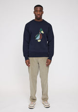 Terence ist 1,90 und trägt Größe L