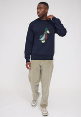 Terence ist 1,90 und trägt Größe L