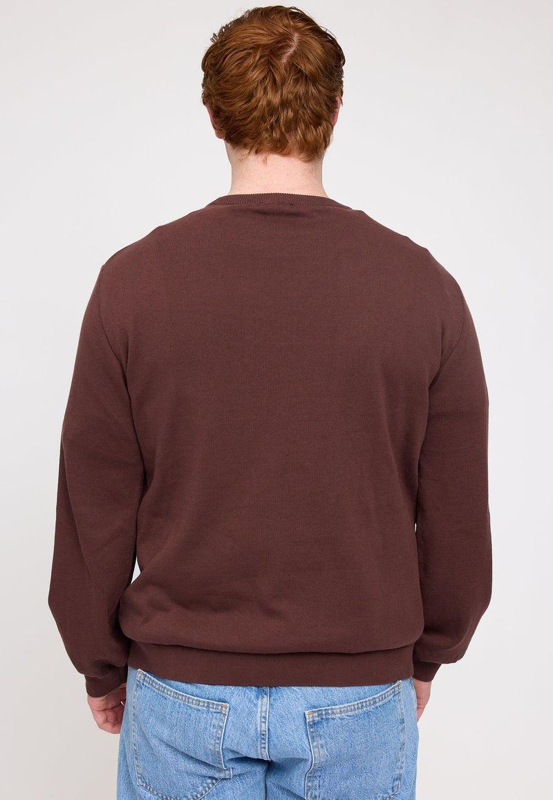 Ben ist 1,85 und trägt Größe L