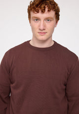 Ben ist 1,85 und trägt Größe L