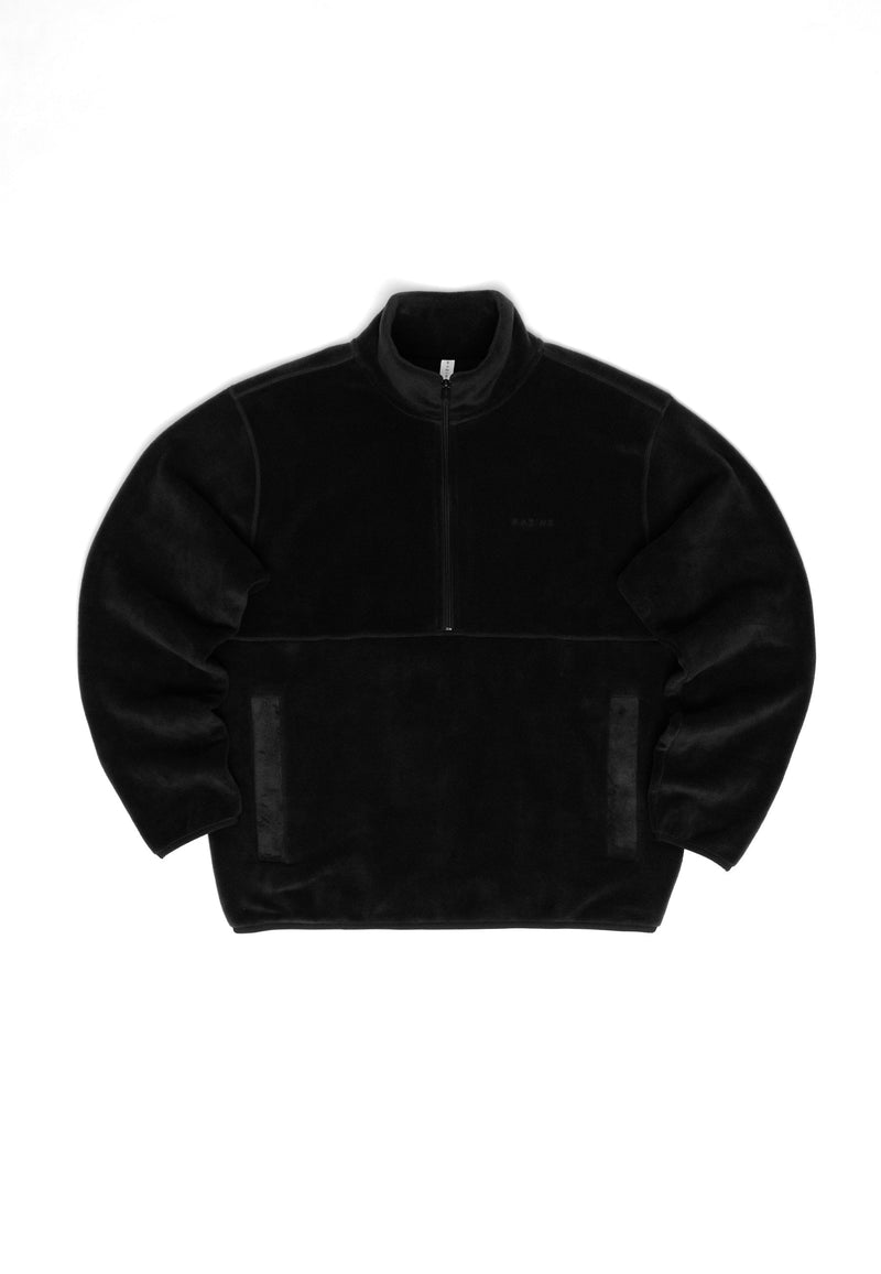 Angelique ist 1,75 und trägt Größe S | Terence ist 1,90 und trägt Größe L