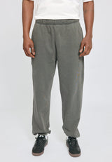 Julia ist 1,78 und trägt Größe S | Prince ist 1,85 und trägt Größe L