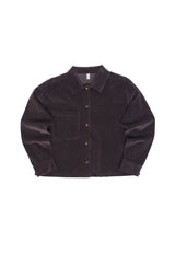 Maren ist 1,75 und trägt Größe S