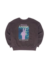 Angelique ist 1,75 und trägt Größe S