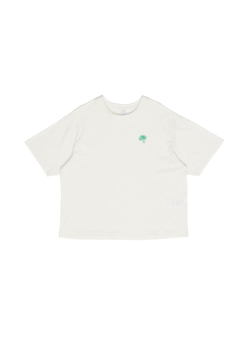 Julia ist 1,78 und trägt Größe S