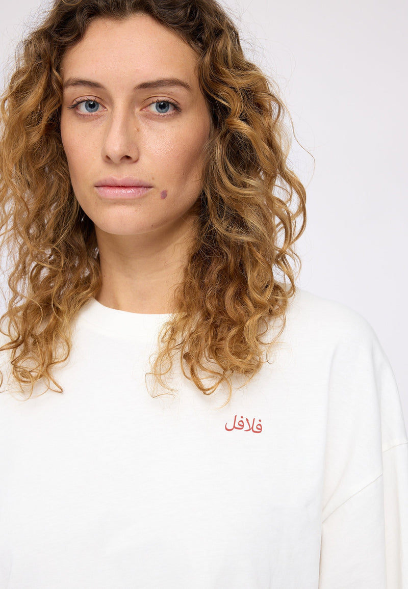 Angelique ist 1,75 und trägt Größe S