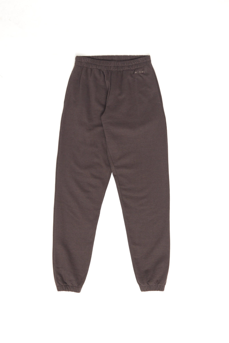 Angelique ist 1,75 und trägt Größe S