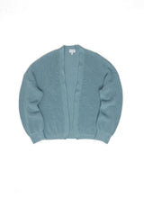 Julia ist 1,78 und trägt Größe S